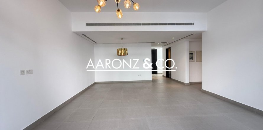 Вилла с 3 спальнями  №132889