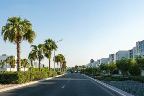 1 bedroom Apartment in DAMAC Hills (Akoya by DAMAC), UAE No. 170724 12