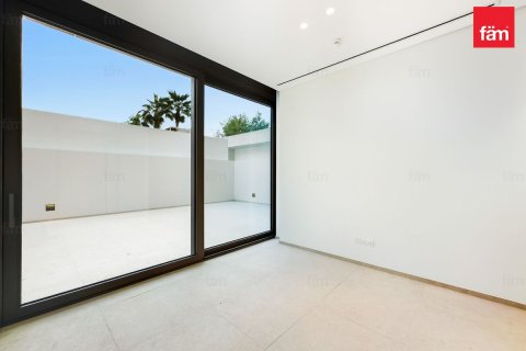 3 bedrooms Apartment in Dubai, UAE No. 145332 9