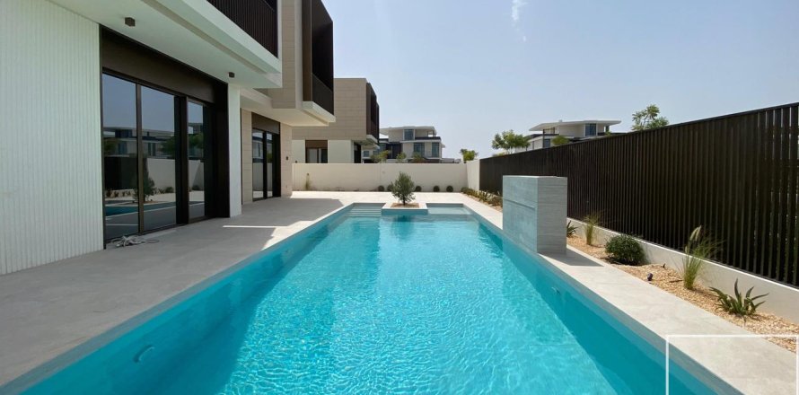 Villa de 5 dormitorios en Dubai Hills Estate, UAE No. 201047