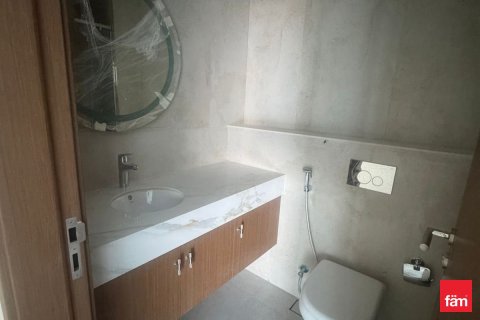 Квартира с 2 спальнями в Дубай Студио-Сити, ОАЭ №101171 8