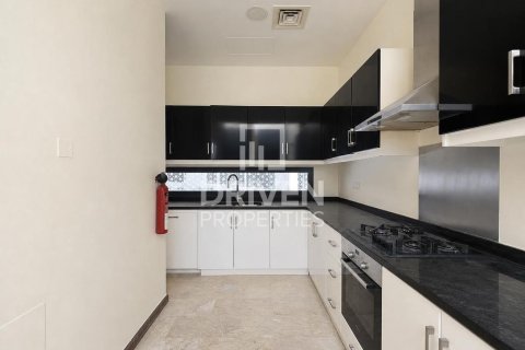 Villa de 4 dormitorios en District 13, UAE No. 204778 24