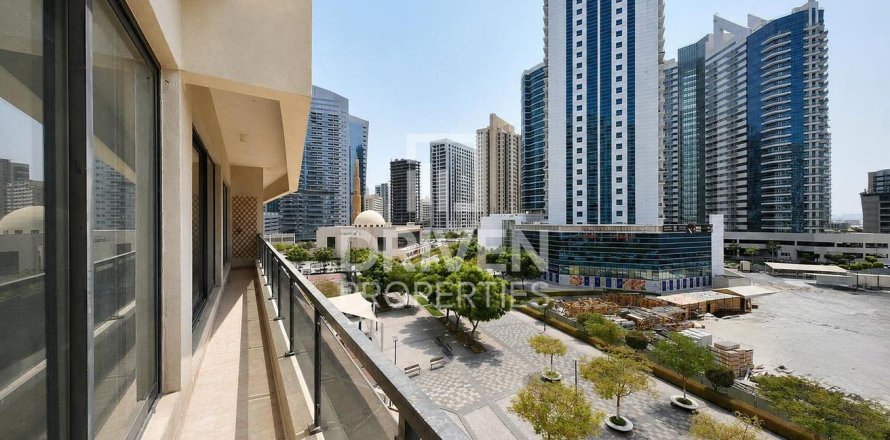 Appartement de 3 chambres à Barsha Heights (Tecom), UAE No. 204779