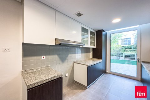 Townhouse de 3 chambres  No. 120558 4