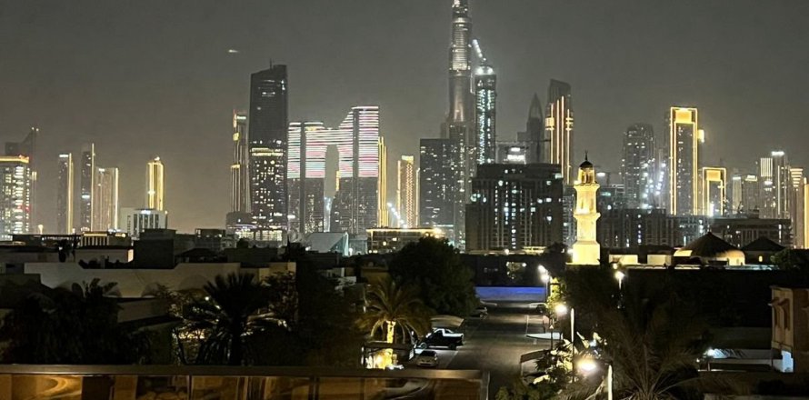 6 bedrooms Villa in Dubai, UAE No. 142539