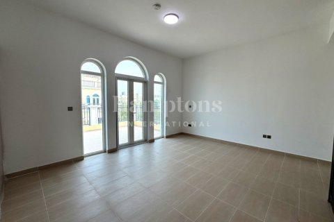 4 bedrooms Villa in Jumeirah Park Homes, UAE No. 147973 4