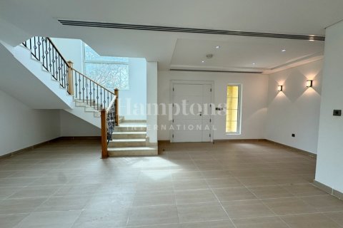4 bedrooms Villa in Jumeirah Park Homes, UAE No. 147973 11
