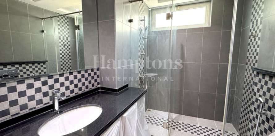 4 bedrooms Villa in Jumeirah Park Homes, UAE No. 147973