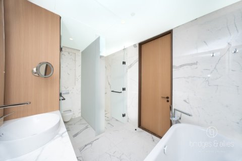 2 bedrooms Apartment in Dubai, UAE No. 142099 14