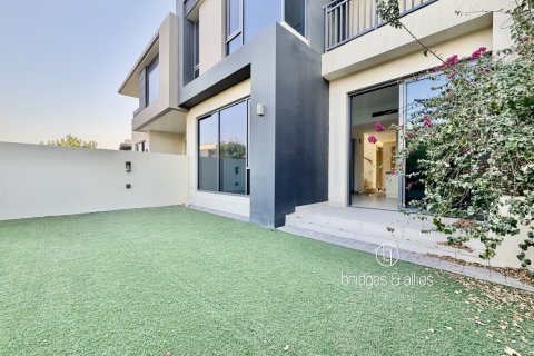 4 bedrooms Villa in Dubai Hills Estate, UAE No. 142100 4