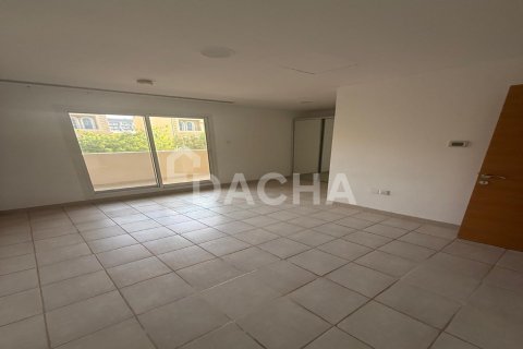 3 bedrooms Villa in District 15, UAE No. 186077 11