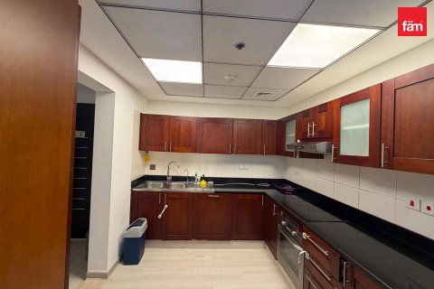 2 bedrooms Apartment in Dubai, UAE No. 185983 11