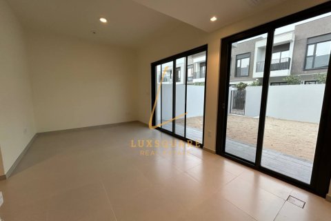 Townhouse de 3 chambres à Dubai South (Dubai World Central), UAE No. 133925 3