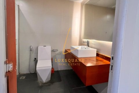 4 غرف نوم فيلا  رقم 133924 5