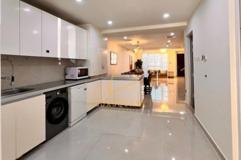 4 غرف نوم فيلا  رقم 133924 7