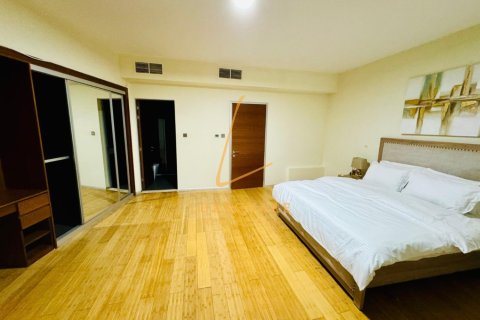 4 غرف نوم فيلا  رقم 133926 13