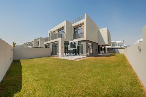 Townhouse de 4 dormitorios No. 129312 29