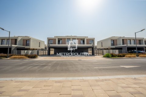 Townhouse de 4 dormitorios No. 129312 6