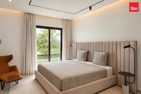 Villa de 7 dormitorios en Jumeirah Islands, UAE No. 205575 14