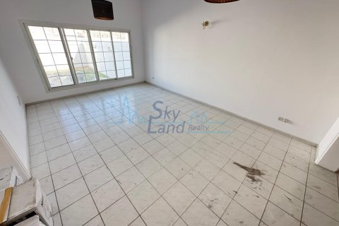4 bedrooms Villa in Umm Suqeim, UAE No. 145038 20