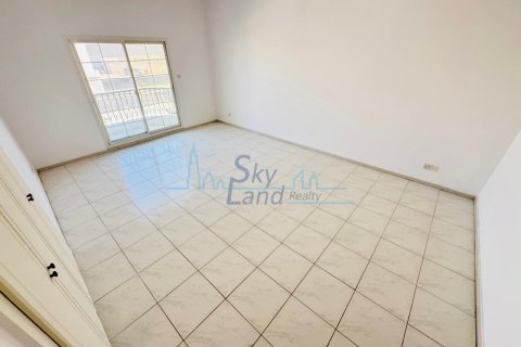 4 bedrooms Villa in Umm Suqeim, UAE No. 145038 8