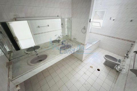 4 bedrooms Villa in Umm Suqeim, UAE No. 145038 7