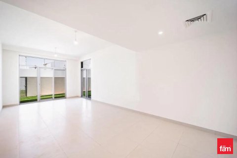 Villa de 3 dormitorios en Dubai, UAE No. 162738