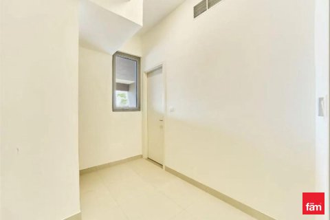 Villa de 3 dormitorios en Dubai, UAE No. 162742 9