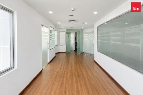 90.4m² Office in Dubai, UAE No. 199351 7