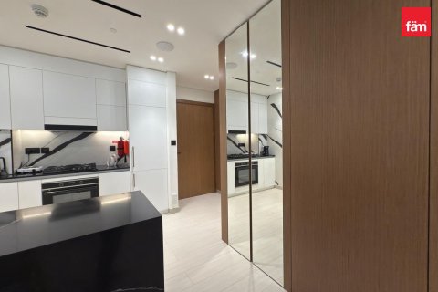 1 bedroom Apartment in Business Bay, UAE No. 199349 10