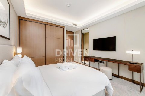 Квартира с 3 спальнями в The Address Residences Dubai Opera, ОАЭ №191209 9