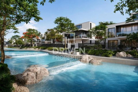 4 bedrooms Villa in Dubai, UAE No. 198739 6