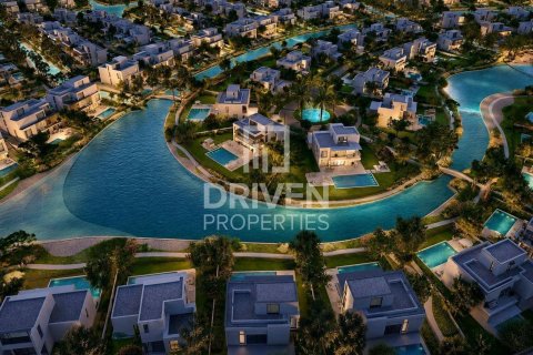 4 bedrooms Villa in Dubai, UAE No. 198739 4