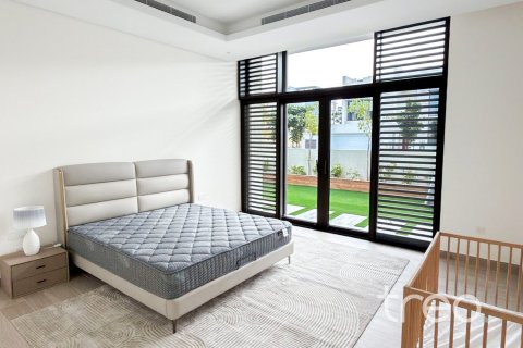 Villa de 5 dormitorios en District One, UAE No. 206164 6