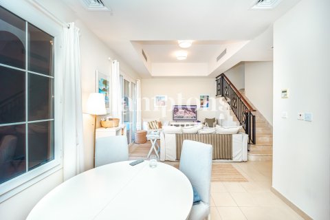 Townhouse de 2 dormitorios en Arabian Ranches 2, UAE No. 146636 14