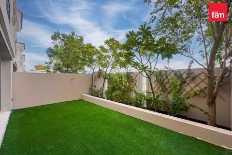 Townhouse de 2 chambres à Dubai, UAE No. 103356 3