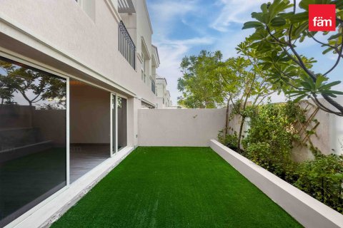 Townhouse de 2 chambres à Dubai, UAE No. 103356 4