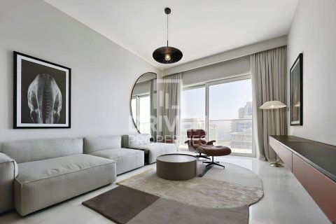 Квартира с 1 спальней в EMAAR Beachfront, ОАЭ №191606 5