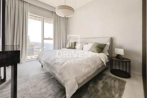 Квартира с 1 спальней в EMAAR Beachfront, ОАЭ №191606 7
