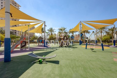 Квартира с 2 спальнями в Warda Apartments, ОАЭ №190064 16