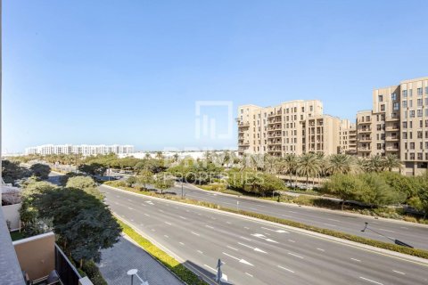Квартира с 2 спальнями в Warda Apartments, ОАЭ №190064