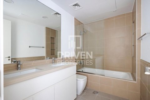 Квартира с 2 спальнями в Warda Apartments, ОАЭ №190064 11