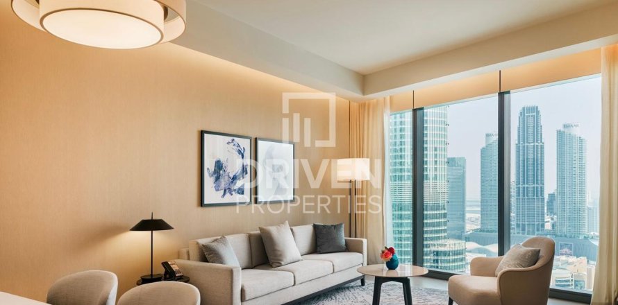 Квартира с 3 спальнями в The Address Residences Dubai Opera, ОАЭ №190070