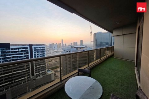 Квартира с 2 спальнями в Dubai Sports City, ОАЭ №208183 13