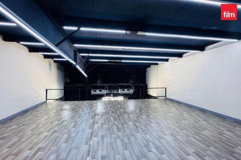 309.4m² Warehouse in Al Quoz, UAE No. 208181