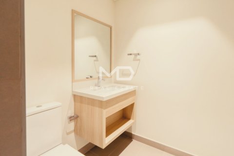 4 bedrooms Villa on the Yas Island, UAE No. 38187 43