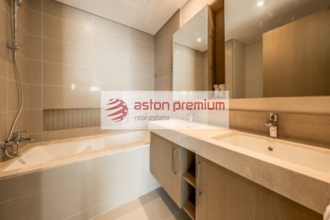 Квартира с 2 спальнями в Дубай Марина, ОАЭ №132491 15