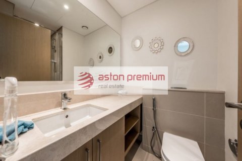 Квартира с 2 спальнями в Дубай Марина, ОАЭ №132491 14