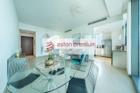 Квартира с 2 спальнями в Дубай Марина, ОАЭ №132491 11