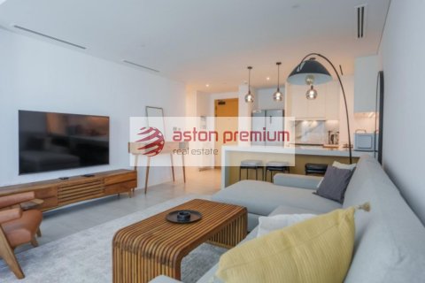 Квартира с 2 спальнями в Джумейра Бич Резиденс, ОАЭ №132489